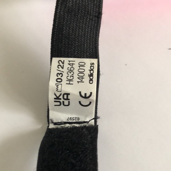 ADIDAS Kids Girls Soccer Shin Guards Youth Small - Picture 3 of 5